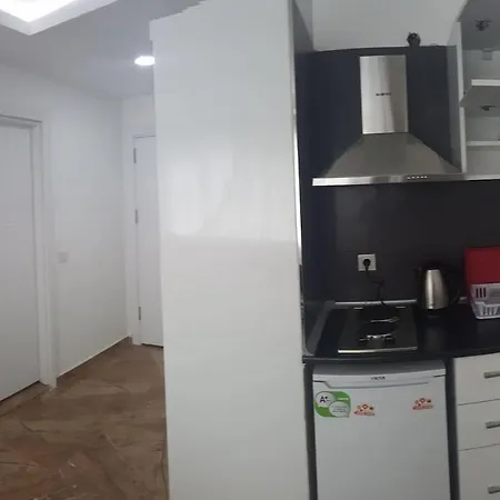 Persian Suites Апартаменты