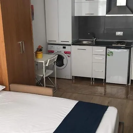 Persian Suites Апартаменты