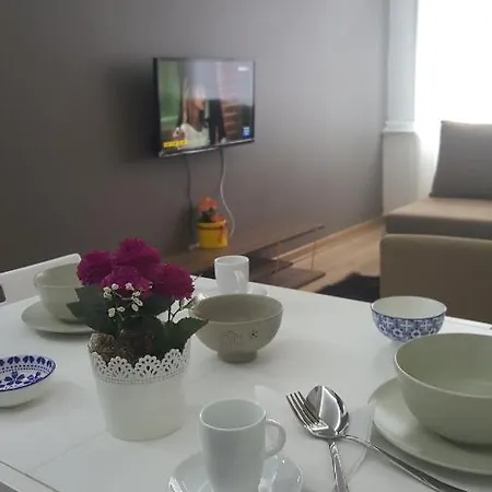 Апартаменты Persian Suites