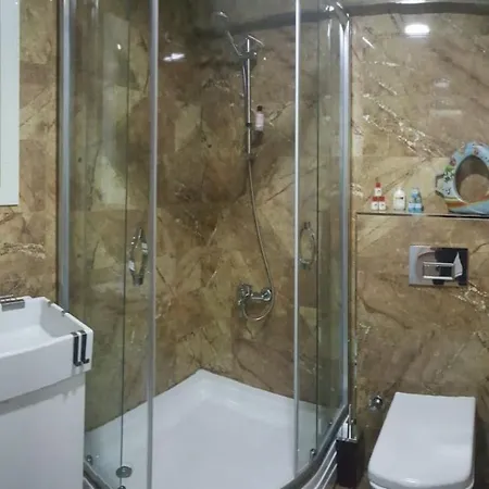 Апартаменты Persian Suites *
